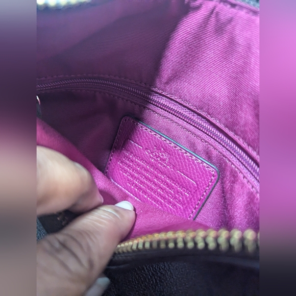 Coach " Harley" hobo bag - Picture 7 of 7